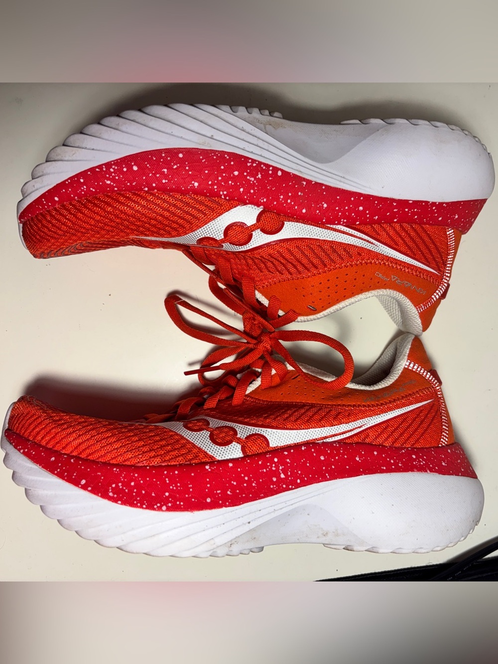 Saucony Women’s Kinvara Pro Red running shoes size 7.5